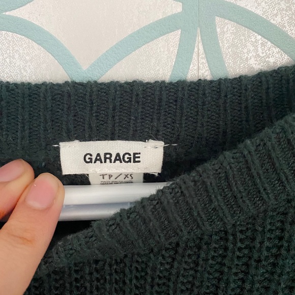 Dark green knit sweater - Picture 2 of 3